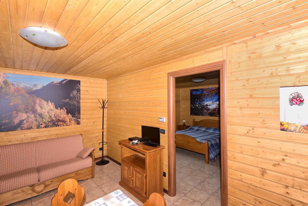 Margherita Camping & Resort Gressoney-Saint-Jean Szoba fotó