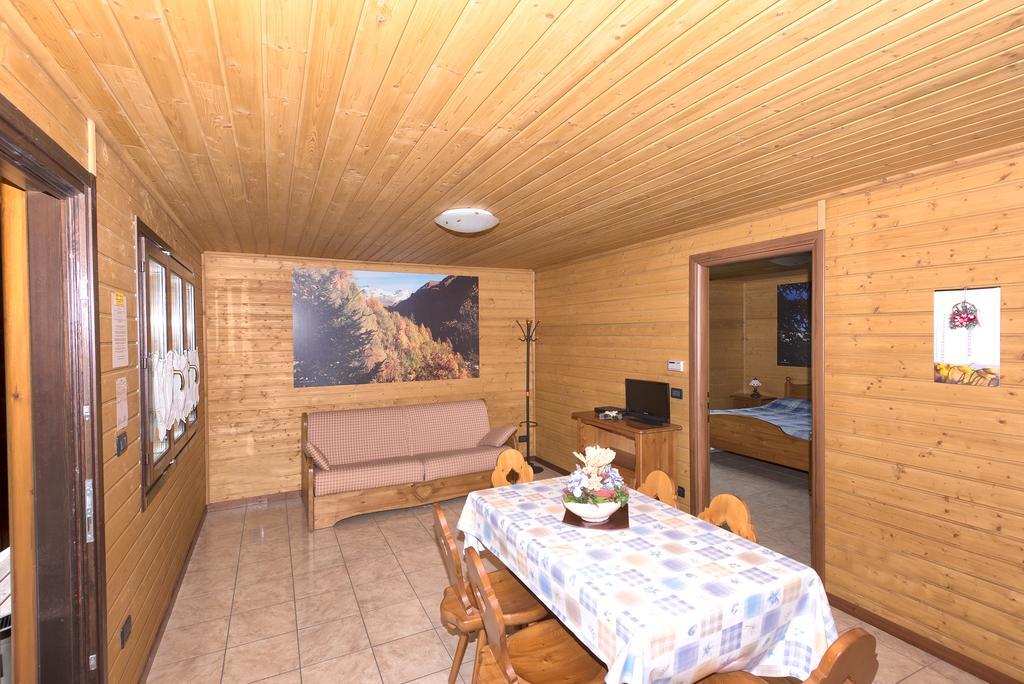 Margherita Camping & Resort Gressoney-Saint-Jean Szoba fotó